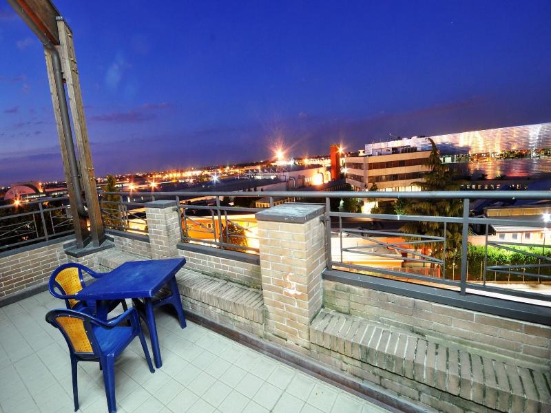 Planet Hotel image
