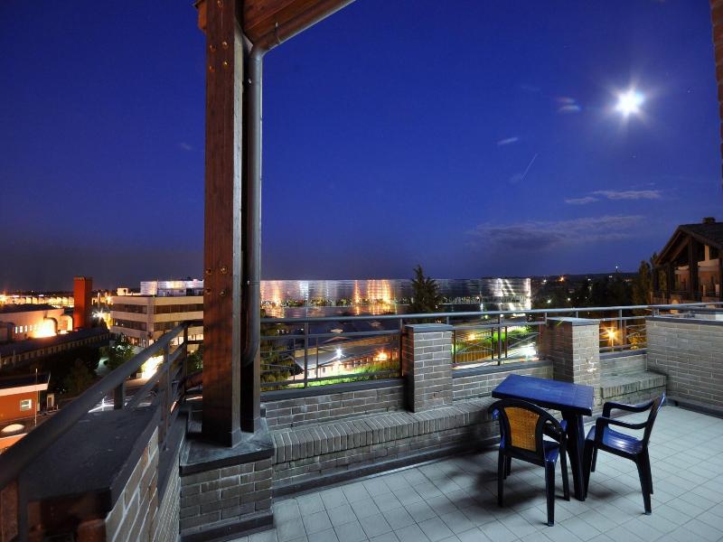 Planet Hotel image