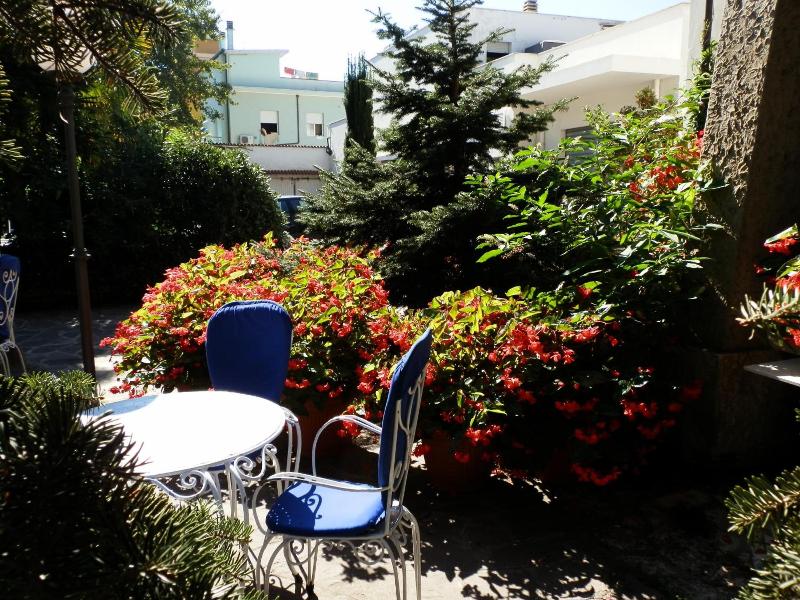 Hotel Nautic B&B image
