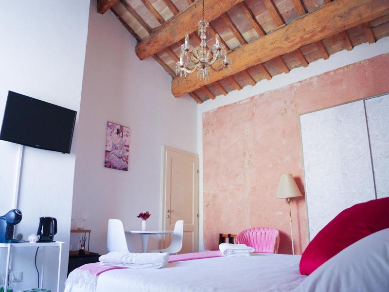 Toscanini Rooms — general view