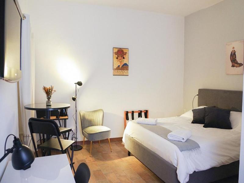 Toscanini Rooms image