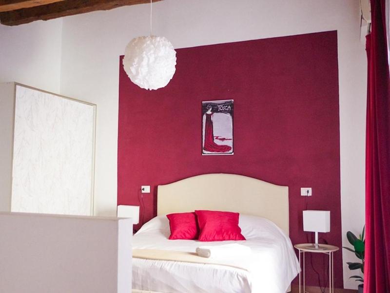 Toscanini Rooms image