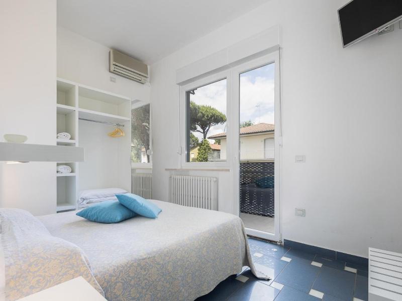 Hotel Major image