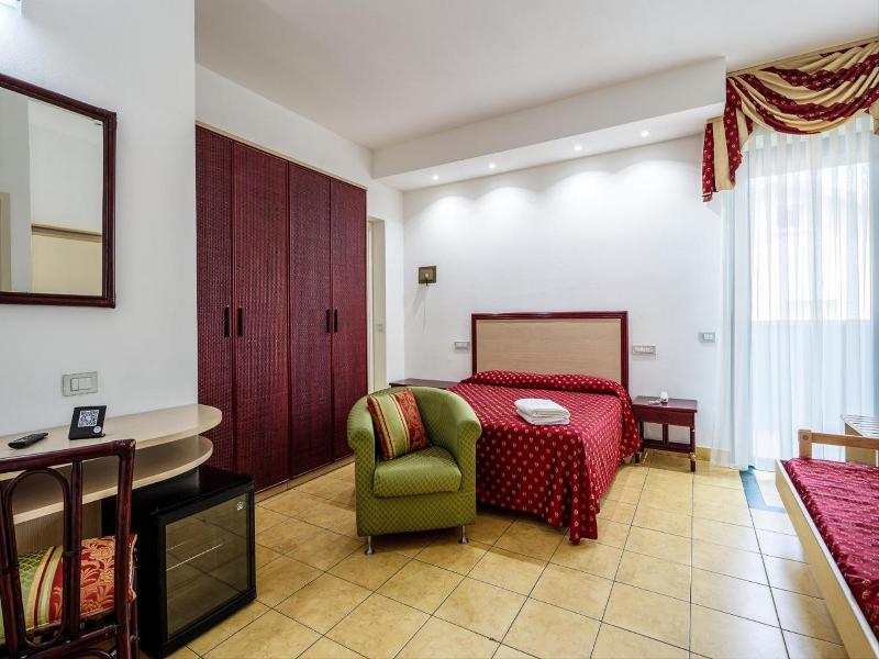 Hotel Major image