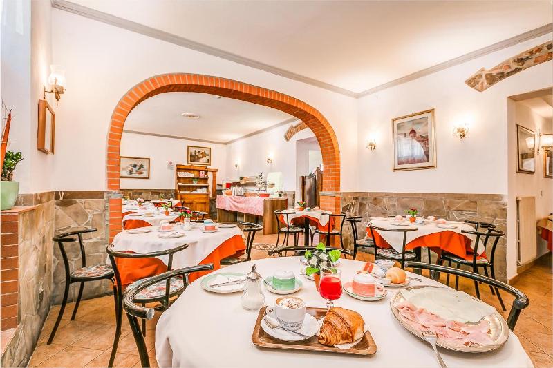 Hotel Arno Bellariva image