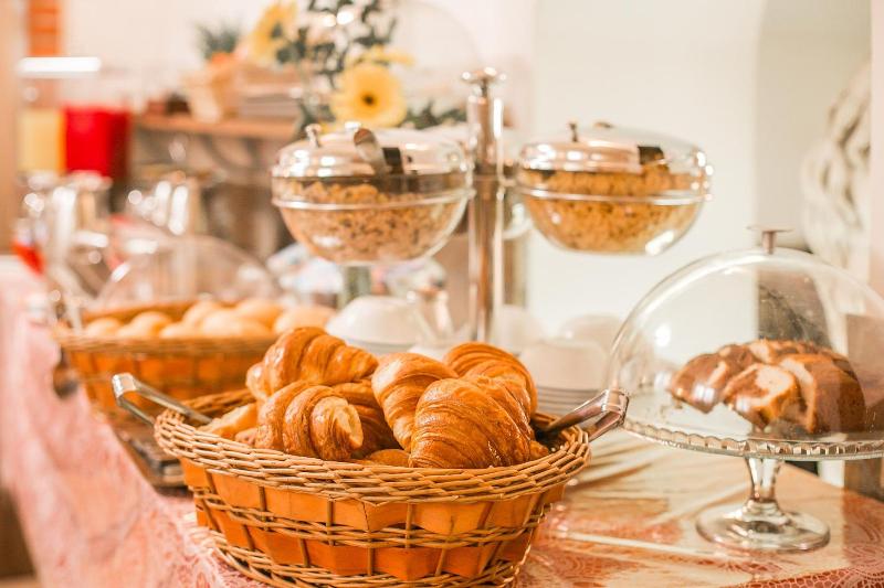 Hotel Arno Bellariva image