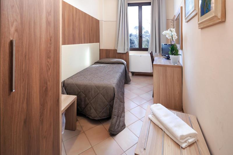 Hotel Arno Bellariva image