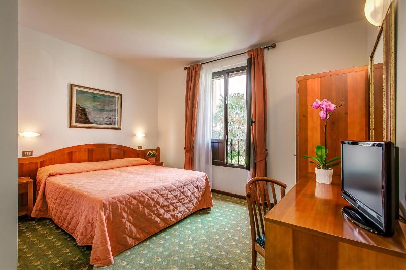 Hotel Arno Bellariva image