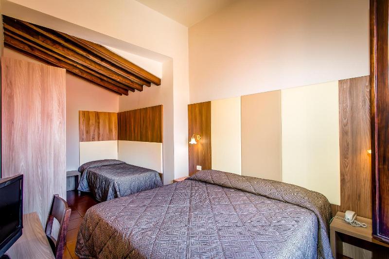 Hotel Arno Bellariva image