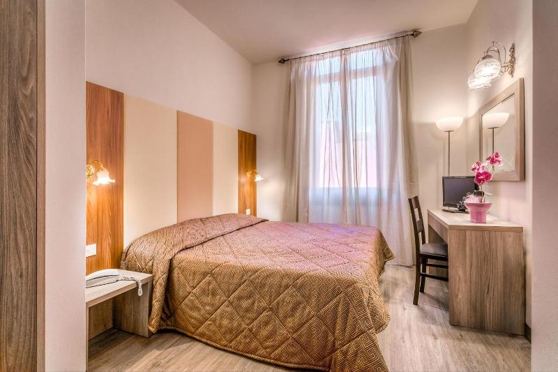Hotel Arno Bellariva image