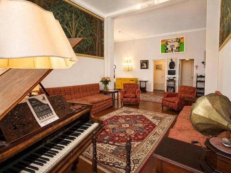 Hotel Club I Pini Residenza d'Epoca image