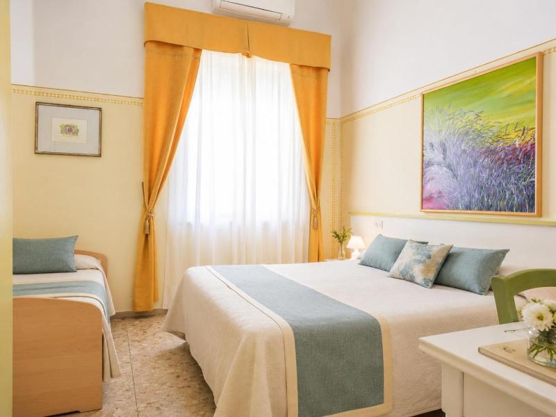 Hotel Club I Pini Residenza d'Epoca image
