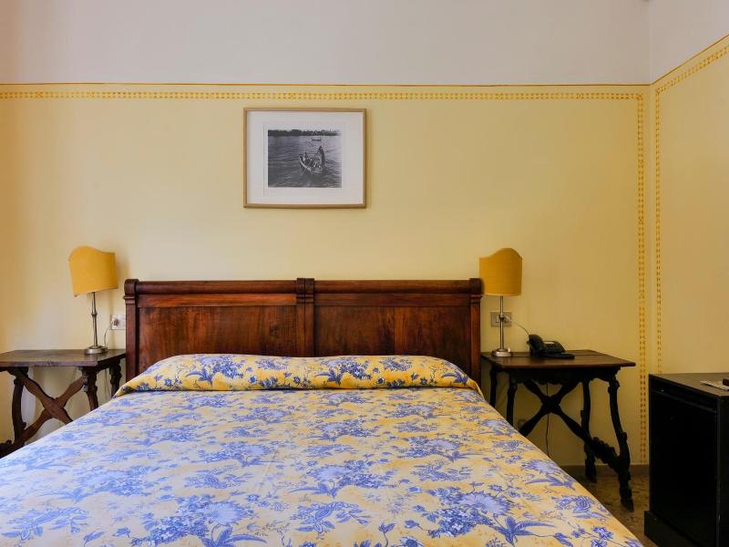 Hotel Club I Pini Residenza d'Epoca image