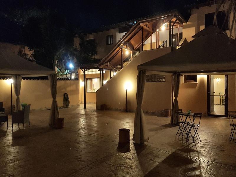 Sleep And Go Hotel image