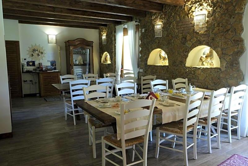 Inghirios Wellness Country Resort image