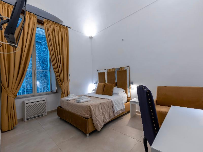 Hotel Il Tesoro Smart Suite & Spa image