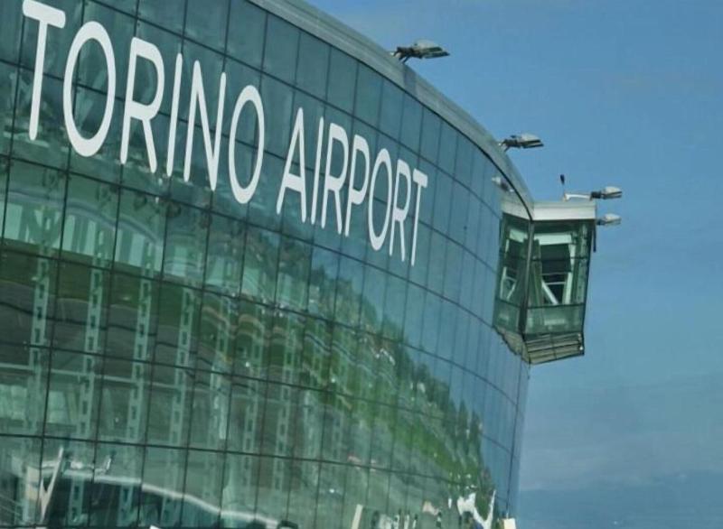 Zzzleepandgo Trn Aeroporto Torino image