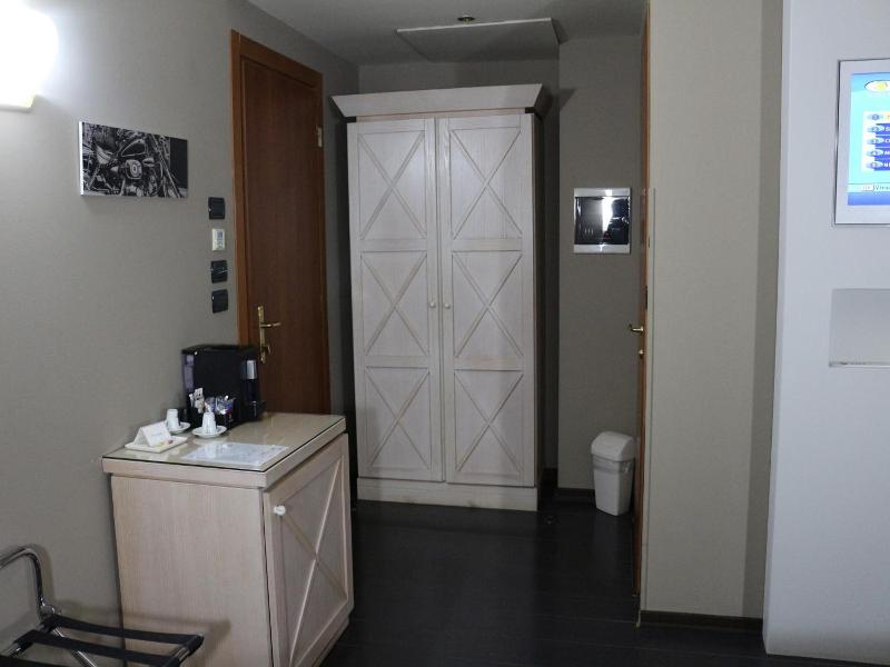Hotel Garibaldi image