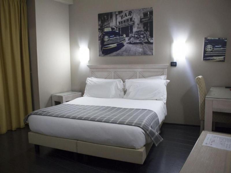 Hotel Garibaldi image