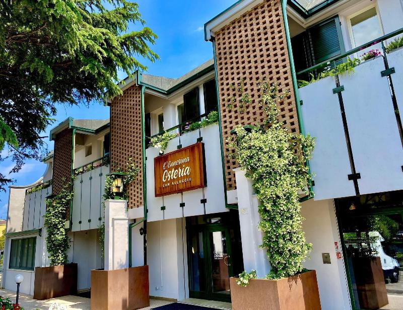 L'Ennesima Osteria con Alloggio - Bike Hotel image