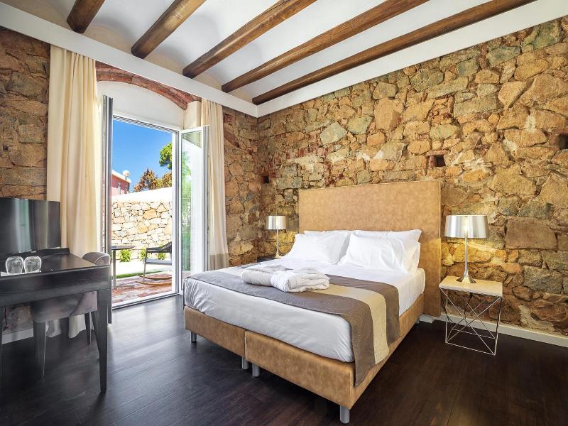 Raphael Hotel image