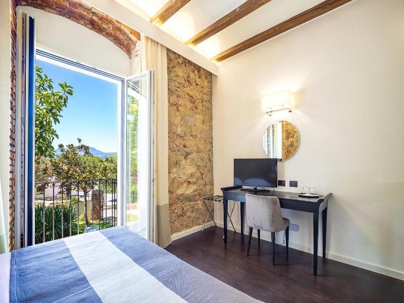 Raphael Hotel image