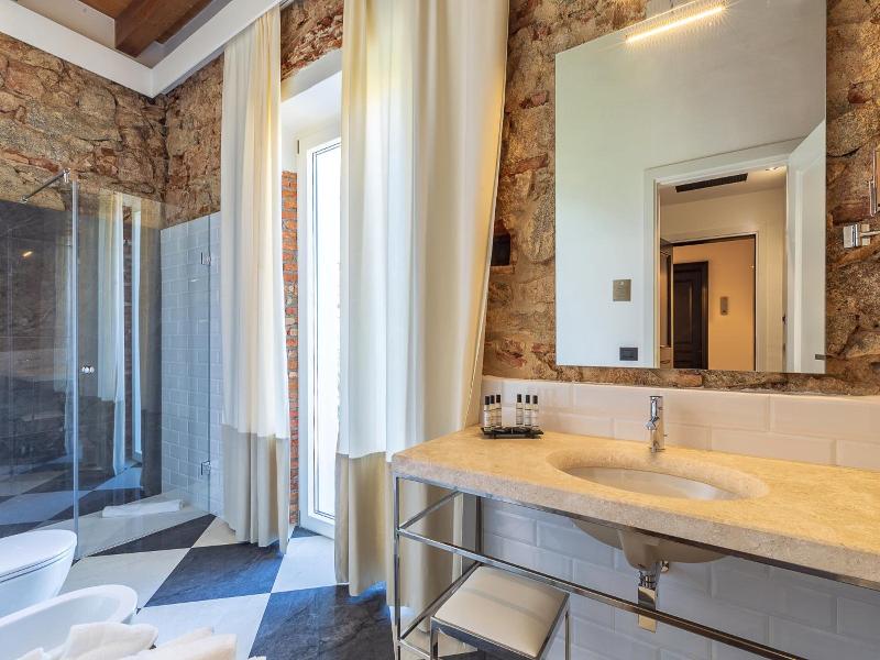 Raphael Hotel image