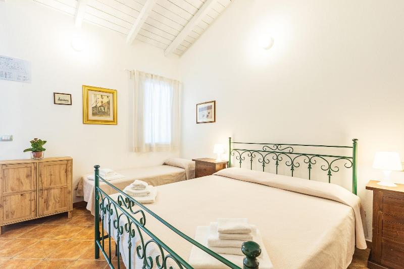 Albergo Residenziale Menhirs image