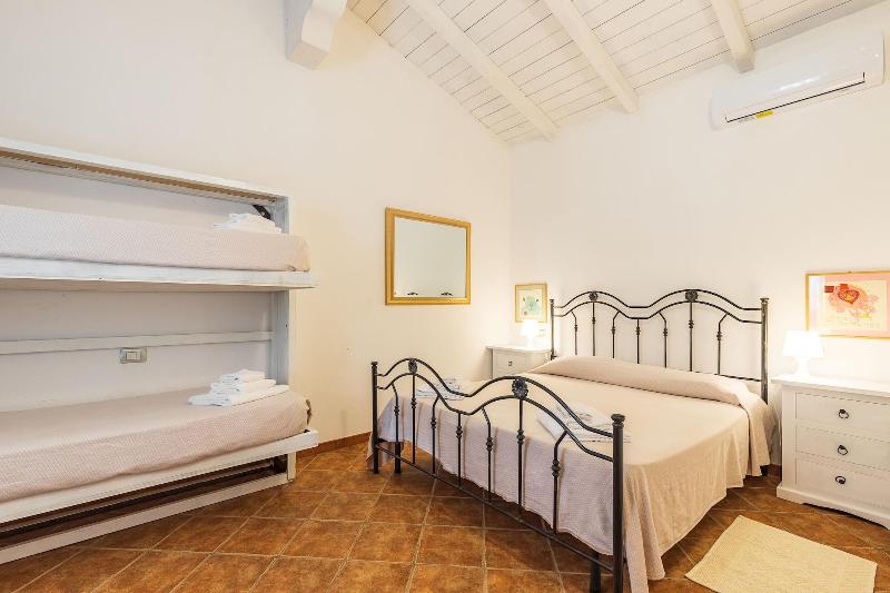 Albergo Residenziale Menhirs image