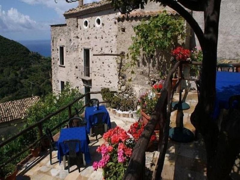 A Taverna Intru U Vicu image