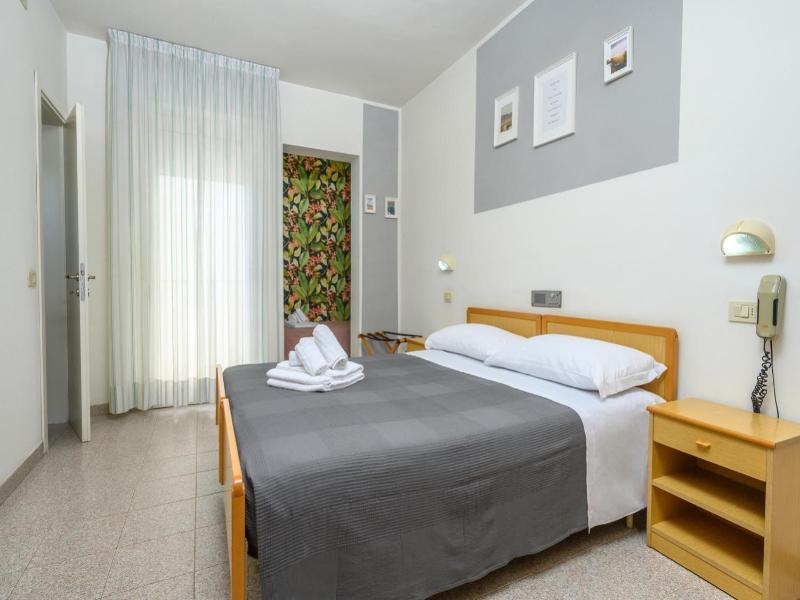 Hotel Villa Lina image