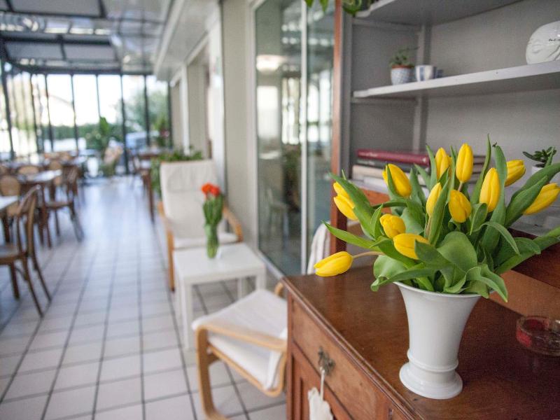 Hotel Villa Lina image