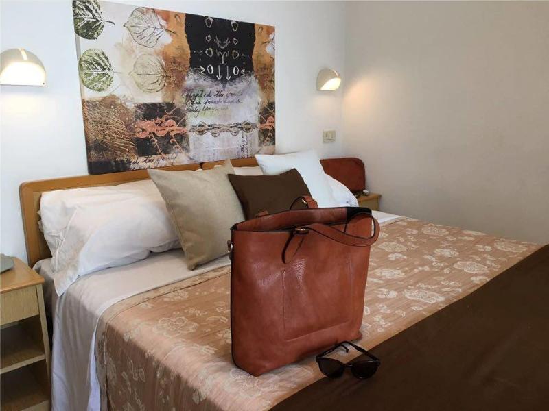 Hotel Villa Lina image