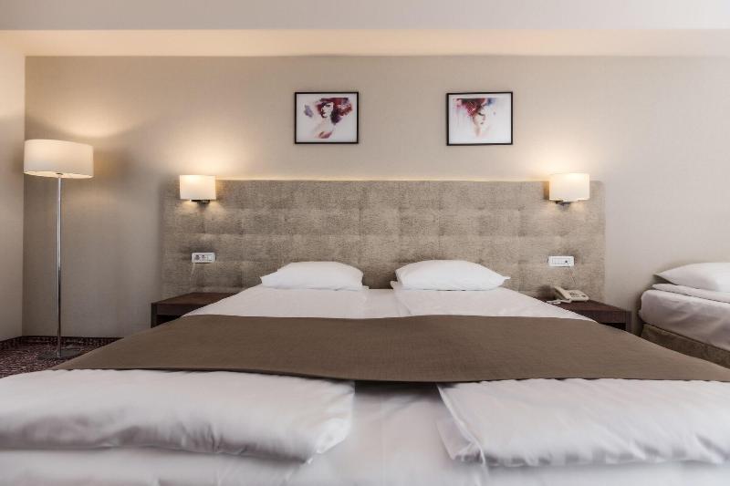 Grand Hotel Belvedere Brasov image