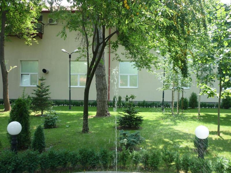 Hotel Baneasa Parc image