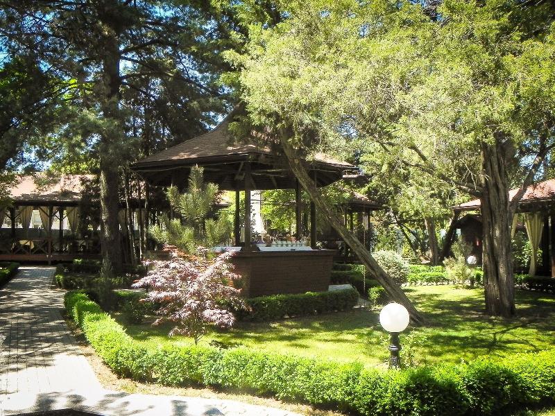 Hotel Baneasa Parc image