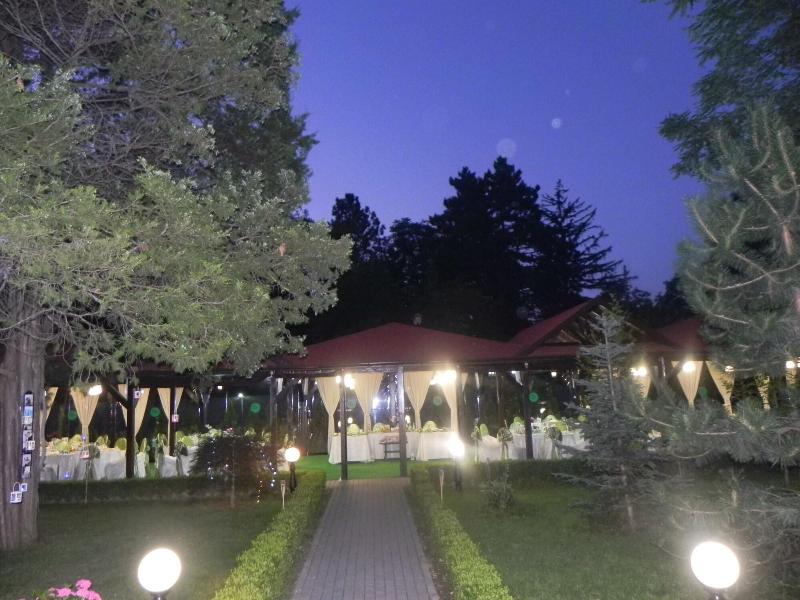 Hotel Baneasa Parc image