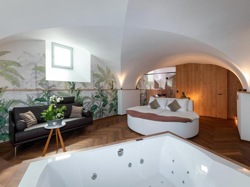 Romantik Hotel Le Vignier image
