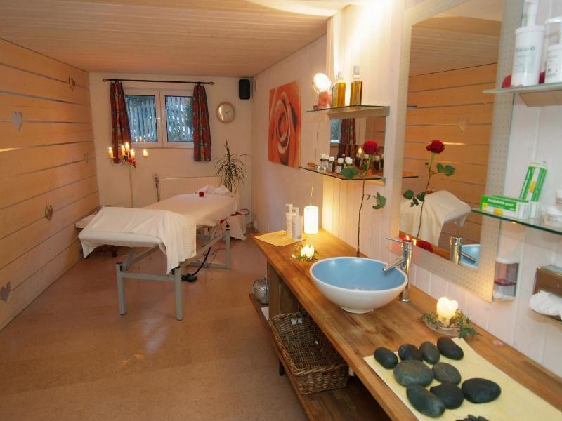Chalet-Hotel Adler image
