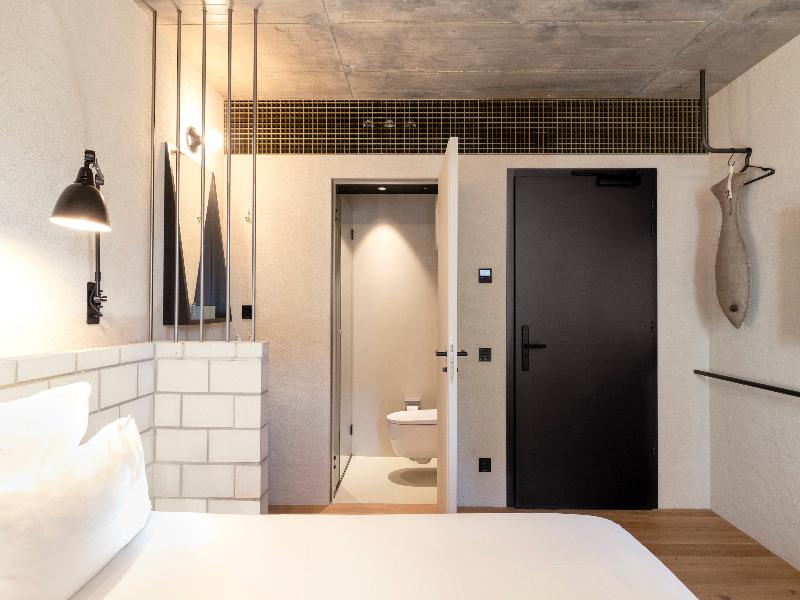 B5 Boutique Hotel Lugano image