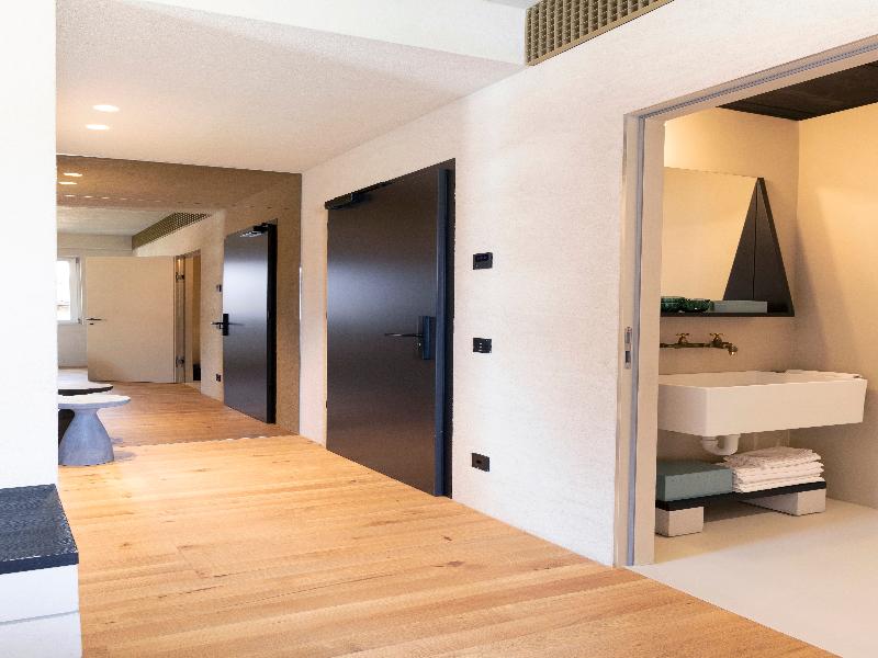 B5 Boutique Hotel Lugano image