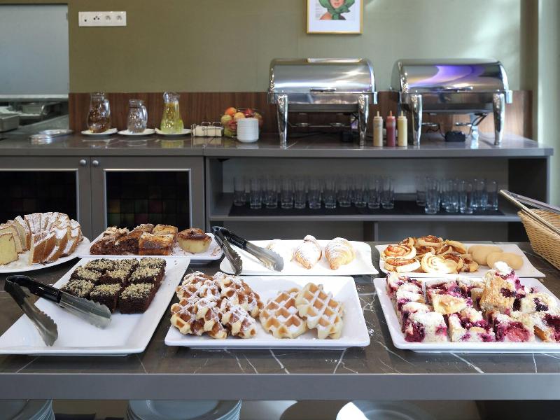 Parkhotel Carlsbad Inn image