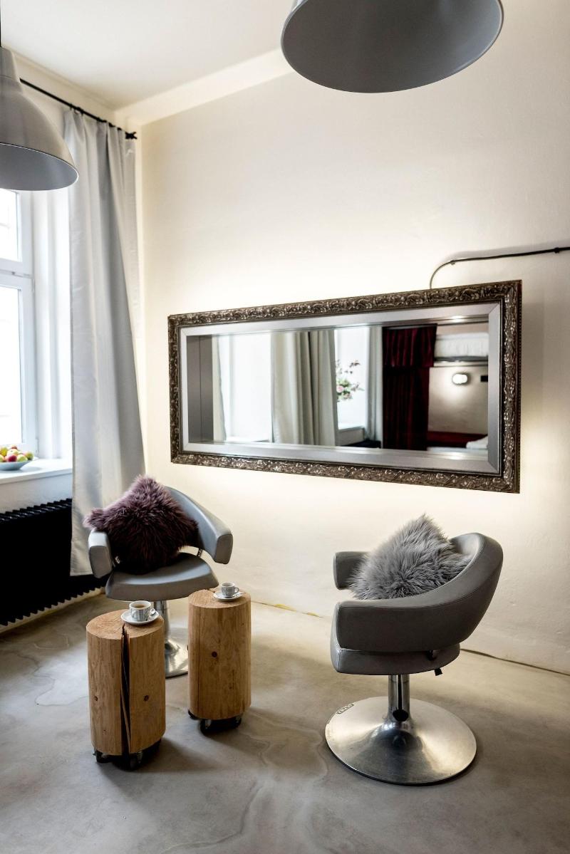 Wake Up Wellness Hostel image