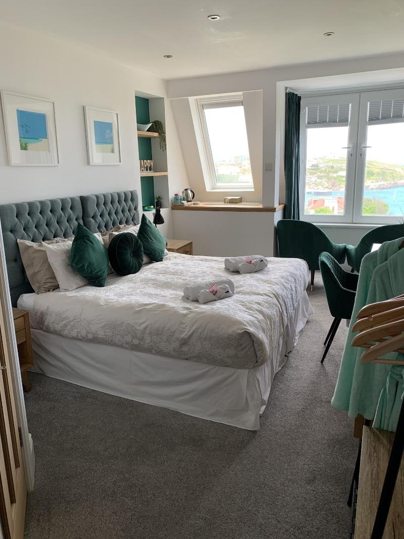 Lazy Waves Boutique B&B image
