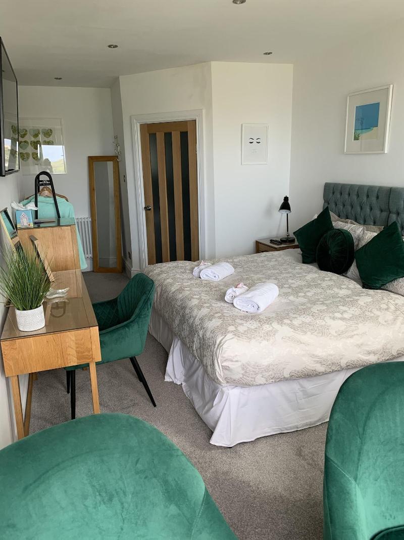 Lazy Waves Boutique B&B image