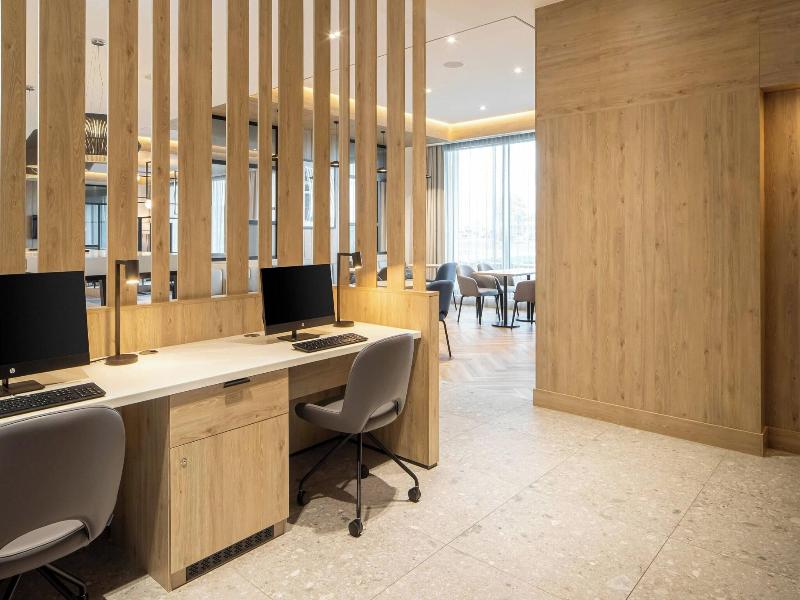 Courtyard By Marriott Inverness Airport image
