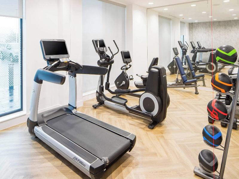 Courtyard By Marriott Inverness Airport image