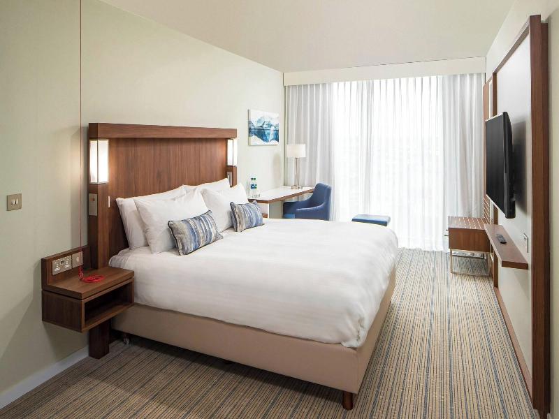 Courtyard By Marriott Inverness Airport image
