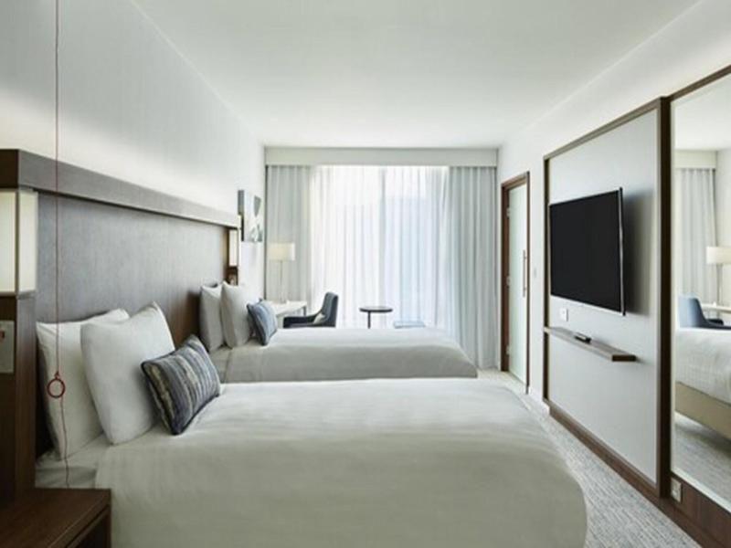 Courtyard By Marriott Inverness Airport image