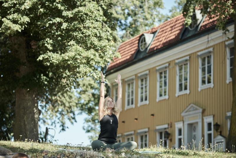 Knistad Herrgård image